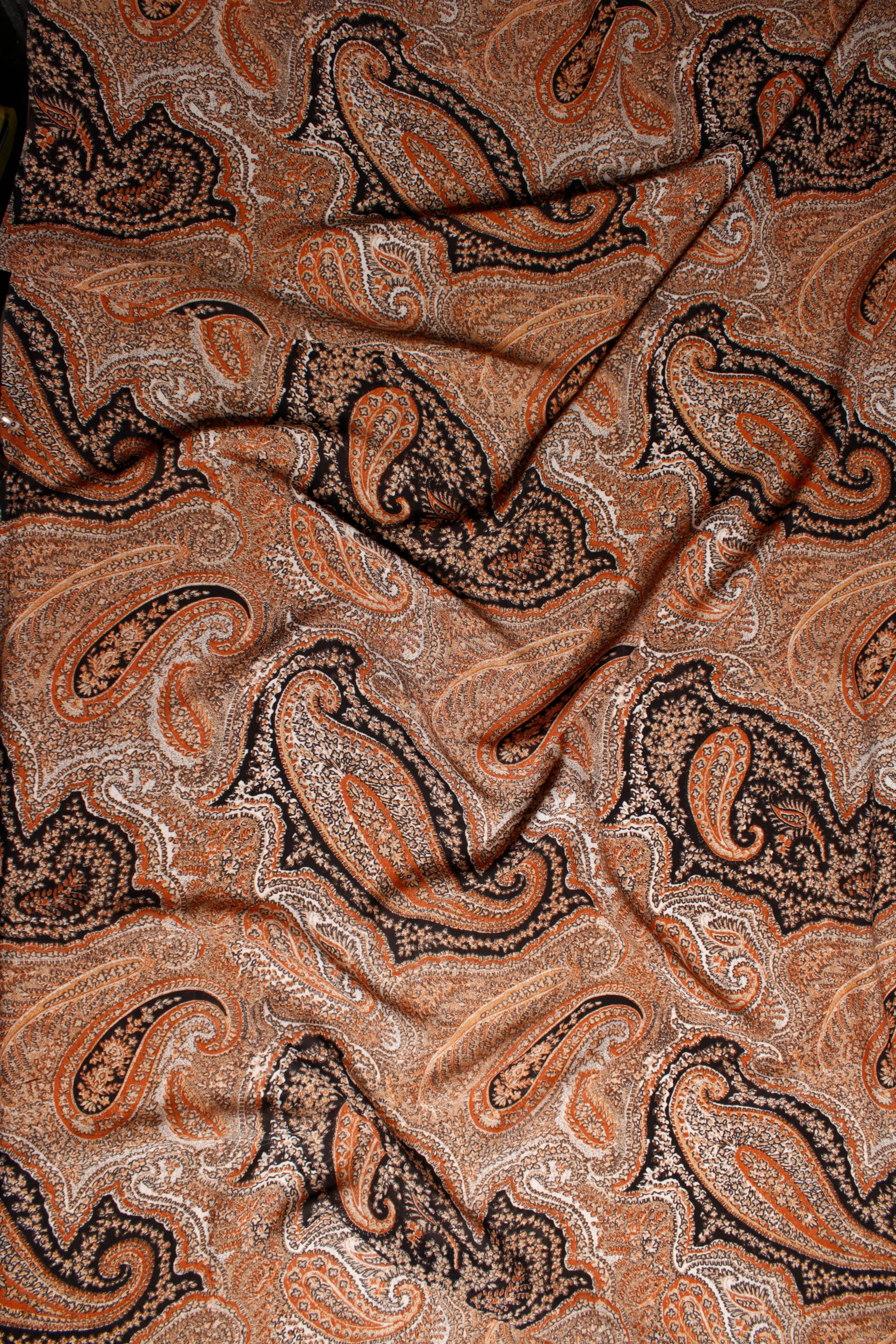 Rust Paisley